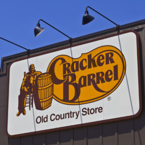 1601. $100 GIFT CARD: CRACKER BARREL
