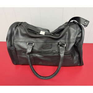 607. LARGE DUFFLE BAG